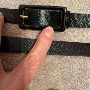 black skinny belt - size 16